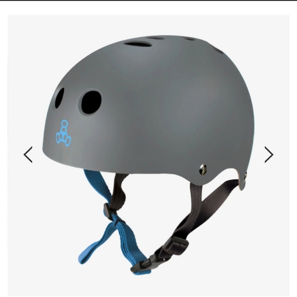 NWT Triple Eight Gray Halo Water Helmet, Size Medium - Picture 1 of 11